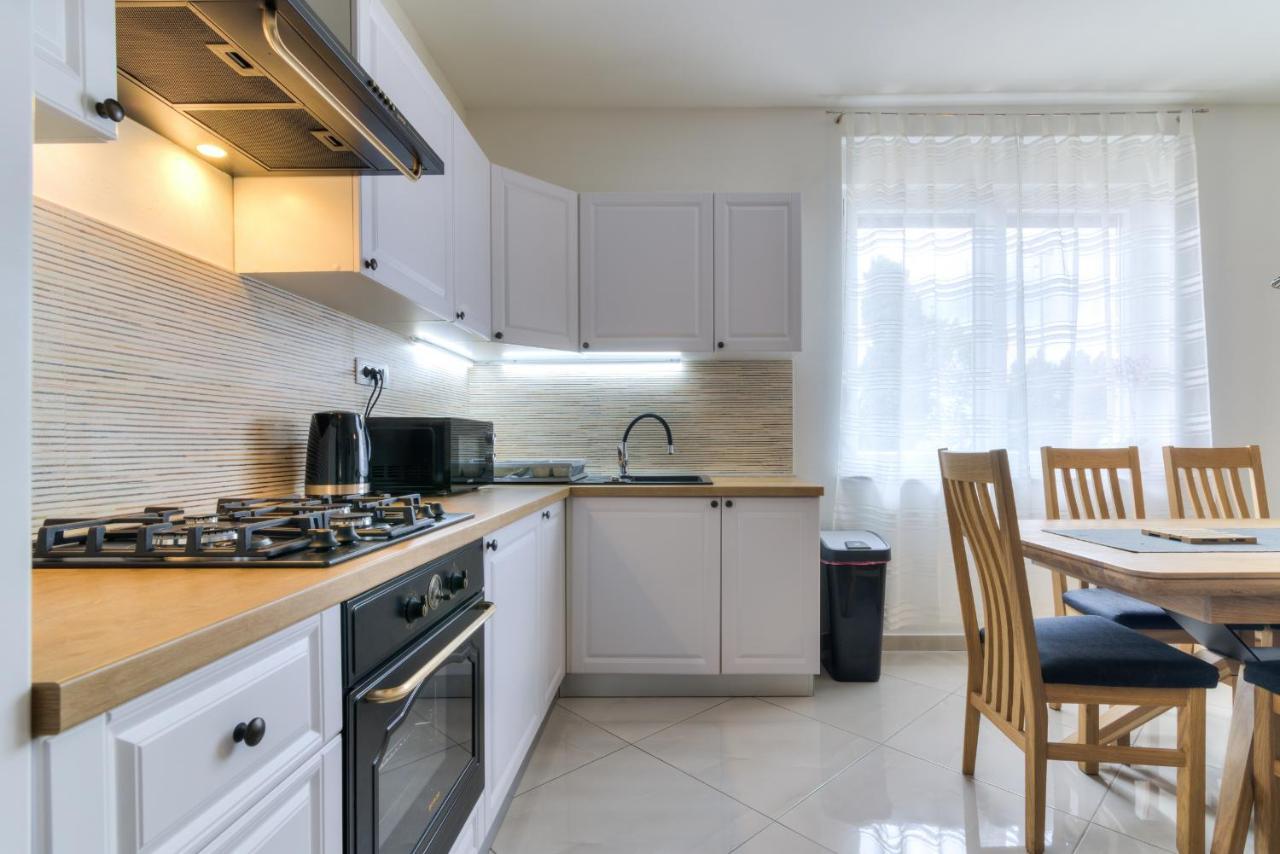 Apartment Luka سينج المظهر الخارجي الصورة